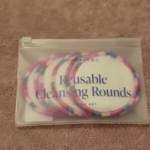 Paper Source Reusable Microfiber Rounds - White with Pastel Trim